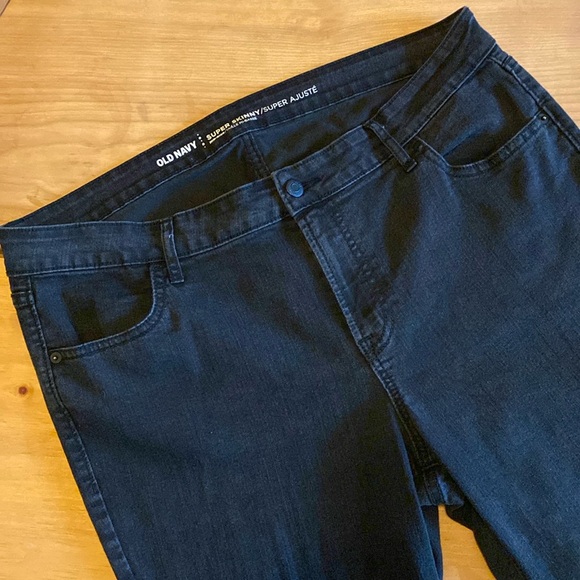 Old Navy Super Skinny Black Jeans, women’s size 16 Reg - Picture 3 of 7